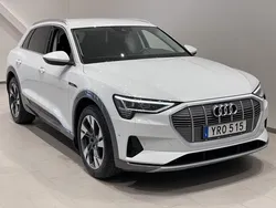 Glaciärvit metallic Begagnad 2022 Audi e-tron Proline SUV | 399 000 kr (Bra pris)