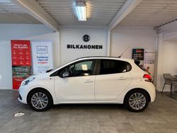 Vit Begagnad 2016 Peugeot 208 Halvkombi | 74 900 kr (Marknadspris)