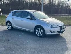 Silver Begagnad 2009 Opel Astra Enjoy Halvkombi | 34 900 kr (Lite dyr)