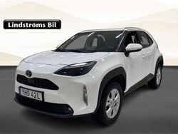 Vit Begagnad 2022 Toyota Yaris Cross Active SUV | 254 500 kr (Marknadspris)