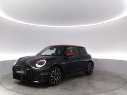 Grå Begagnad 2024 Mini Cooper SE Halvkombi | 449 900 kr