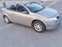Grå Begagnad 2006 Renault Mégane Cabriolet Cab | 27 900 kr (Superpris)