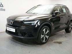 Svart Begagnad 2022 Volvo XC40 Core SUV | 329 900 kr