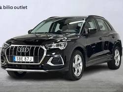 Svart Begagnad 2022 Audi Q3 Proline SUV | 309 900 kr (Marknadspris)
