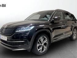 Svart Begagnad 2021 Skoda Kodiaq SportLine SUV | 369 900 kr (Marknadspris)