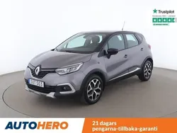 Flerfärgad Begagnad 2017 Renault Captur Intens SUV | 112 000 kr (Marknadspris)