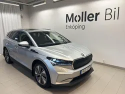 Silver (brilliant silver metallic) Begagnad 2022 Skoda Enyaq iV SUV | 379 000 kr (Marknadspris)