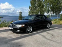 Svart Begagnad 2000 Saab 9-3 Cabriolet Cab | 85 000 kr (Marknadspris)