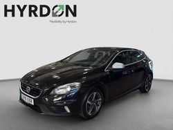 Svart Begagnad 2016 Volvo V40 Kombi | 99 000 kr (Lite dyr)