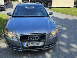 Grå Begagnad 2005 Audi A4 Comfort Kombi | 28 000 kr (Superpris)