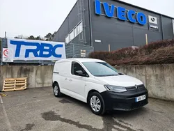 Vit Begagnad 2024 VW Caddy Minibuss | 329 900 kr (Bra pris)