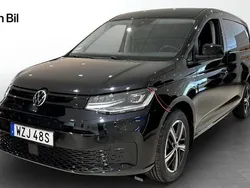 Svart (deep black pärleffekt) Ny 2025 VW Caddy Maxi Minibuss | 478 750 kr (Marknadspris)