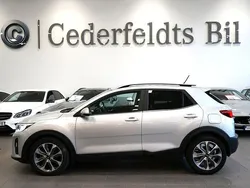 Grå Begagnad 2018 Kia Stonic Advance SUV | 158 900 kr (Marknadspris)