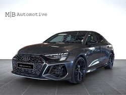 Grå Begagnad 2024 Audi RS3 Design Halvkombi | 659 900 kr (Marknadspris)