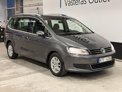 Grå (indiumgrå metallic) Begagnad 2011 VW Sharan Minibuss | 99 900 kr (Marknadspris)