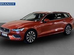 Röd Begagnad 2023 Volvo V60 Core Kombi | 379 900 kr (Bra pris)