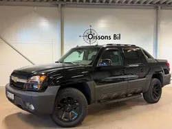Svart Begagnad 2003 Chevrolet Avalanche Van | 109 900 kr