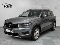 Grå Begagnad 2018 Volvo XC40 Momentum SUV | 289 000 kr (Marknadspris)