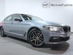 Blå Begagnad 2017 BMW 530 Sport Line Sedan | 239 900 kr (Dyr)