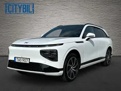 Vit Begagnad 2023 XPENG G9 SUV | 609 900 kr (Marknadspris)