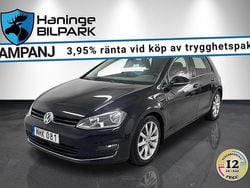 Svart Begagnad 2013 VW Golf VII Highline Halvkombi | 119 000 kr (Marknadspris)