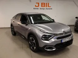 Grå Begagnad 2023 Citroën C4 Shine Halvkombi | 224 900 kr (Marknadspris)
