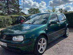 Grön Begagnad 2002 VW Golf IV Basis Halvkombi | 23 900 kr (Marknadspris)