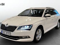 Candy white Begagnad 2019 Skoda Superb Style Kombi | 239 900 kr (Bra pris)
