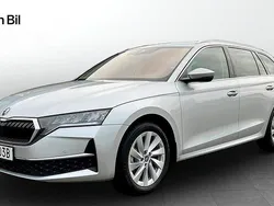 Silver (brilliant silver metallic) Ny 2025 Skoda Octavia Selection Kombi | 373 500 kr (Marknadspris)
