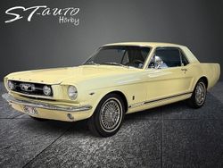 Gul Begagnad 1966 Ford Mustang GT Sedan | 349 900 kr