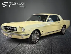 Gul Begagnad 1966 Ford Mustang GT Sedan | 349 900 kr
