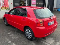 Röd Begagnad 2005 Toyota Corolla Halvkombi | 39 900 kr (Bra pris)
