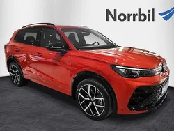 Röd Ny 2025 VW Tiguan R-line SUV | 539 000 kr (Superpris)
