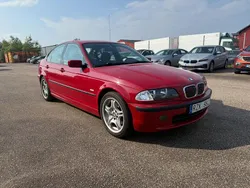 Röd Begagnad 2000 BMW 328 M Sport Sedan | 159 500 kr