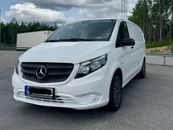 Vit Begagnad 2018 Mercedes Vito Minibuss | 129 000 kr (Marknadspris)