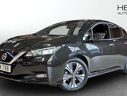 Svart (black) Begagnad 2021 Nissan Leaf N-Connecta Halvkombi | 169 900 kr (Bra pris)