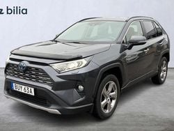 Grå Begagnad 2020 Toyota RAV4 Hybrid Executive SUV | 314 900 kr (Marknadspris)