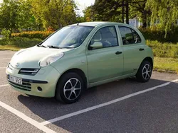 Grön Begagnad 2006 Nissan Micra Halvkombi | 19 000 kr (Bra pris)