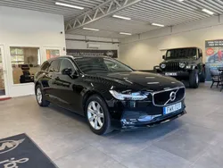 Svart Begagnad 2017 Volvo V90 Momentum Kombi | 234 900 kr (Marknadspris)