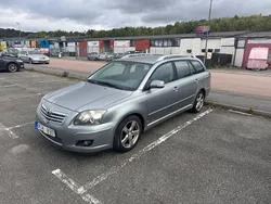Grå Begagnad 2007 Toyota Avensis Kombi | 5 900 kr