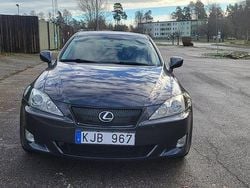 Grå Begagnad 2008 Lexus IS250 Sedan | 49 900 kr (Superpris)