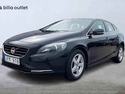 Svart Begagnad 2014 Volvo V40 Kombi | 119 900 kr