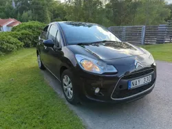 Svart Begagnad 2012 Citroën C3 Halvkombi | 45 000 kr (Marknadspris)