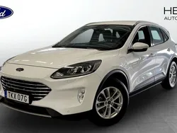 Vit (white) Begagnad 2022 Ford Kuga Titanium SUV | 259 000 kr (Bra pris)