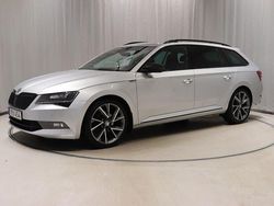 Silver Begagnad 2017 Skoda Superb SportLine Kombi | 194 900 kr (Marknadspris)