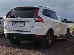 Vit Begagnad 2012 Volvo XC60 Summum SUV | 75 000 kr (Marknadspris)
