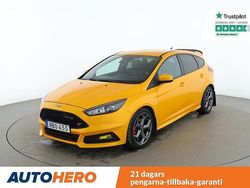 Gul Begagnad 2016 Ford Focus ST Halvkombi | 186 000 kr