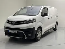 Vit Begagnad 2017 Toyota Proace Van | 85 000 kr