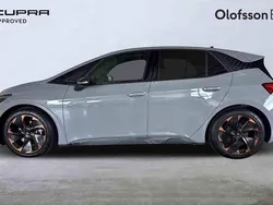 Grå Begagnad 2024 Cupra Born Halvkombi | 309 000 kr (Marknadspris)