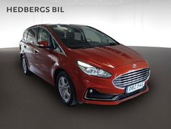 Röd Begagnad 2022 Ford S-MAX Business Edition Minibuss | 369 900 kr